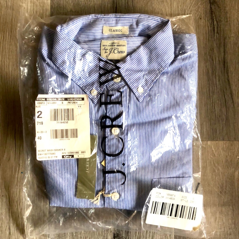 NWT J.Crew 100% cotton Classic men’s button up shirt